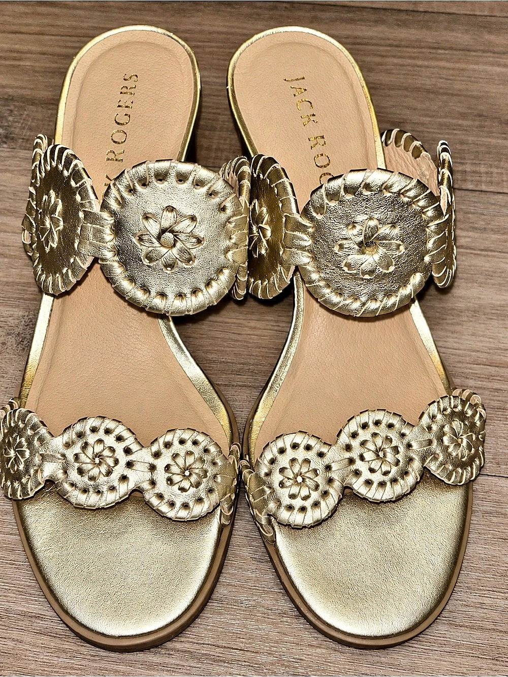 Jack Rogers Gold Floral Embellished Leather Block Heel Sandals Size 7.5